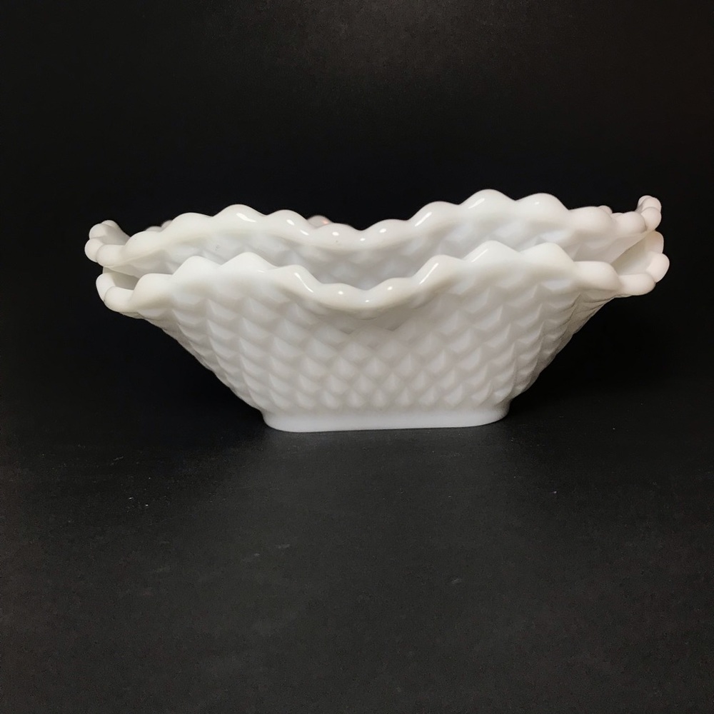 Vintage Hobnail Diamond Milk Glass Ruffle Bowls- 2 - Picture 7 of 7